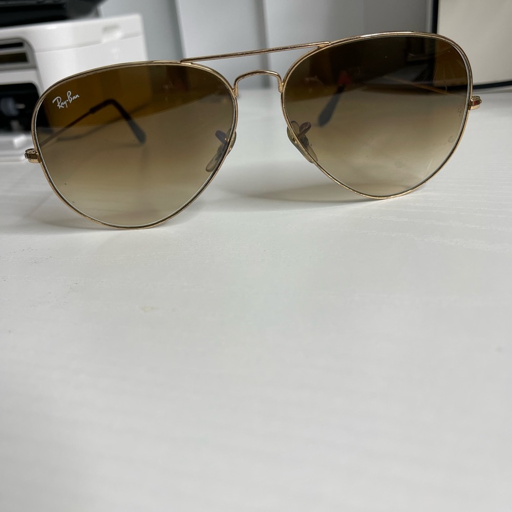Ray Ban Aviator Shades